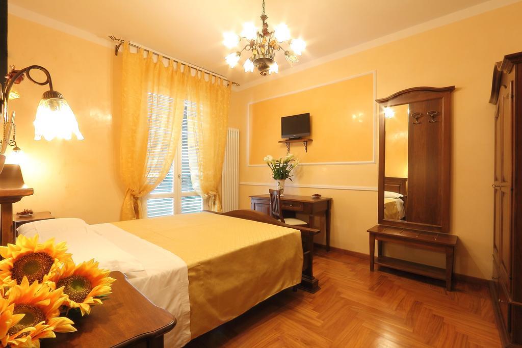 Hotel Katti House 2 Florenz Exterior foto