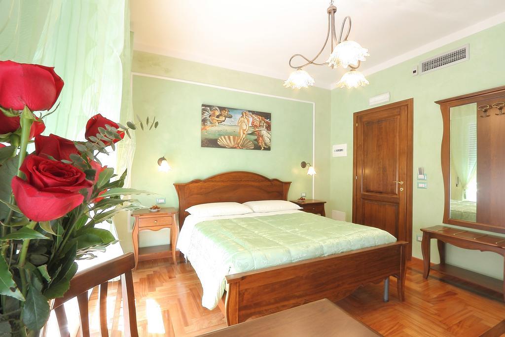 Hotel Katti House 2 Florenz Exterior foto